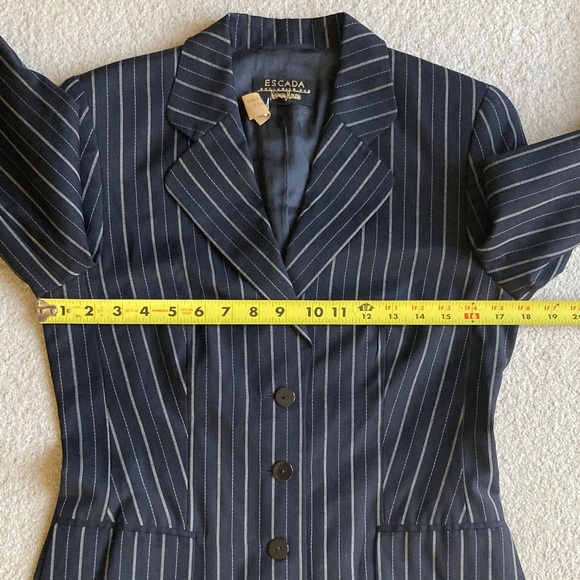 Escada blazer - Picture 10 of 12